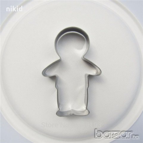 Момче голям метален резец  с тесто фондан за сладки и бисквитки