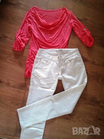 Блуза с гръцко деколте/ Бял панталон