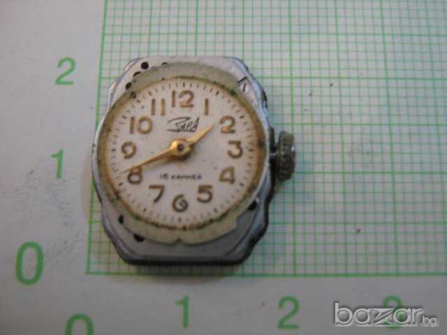 Часовник "Заря" ръчен дамски съветски, снимка 4 - Дамски - 7918515