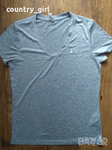 under armour - страхотна дамска тениска КАТО НОВА, снимка 5 - Тениски - 24604318