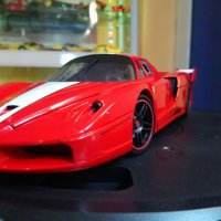 Метална количка Ferrari FXX -Hot wheels 1:18, снимка 12 - Колекции - 26186245