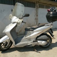 Продавам скутер 2007 год., ролер Honda Dylan 125cc, снимка 6 - Мотоциклети и мототехника - 22089024