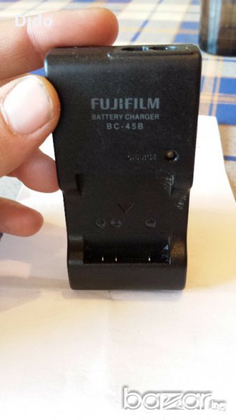 Зарядно за фотоапарат Fujifilm, снимка 1