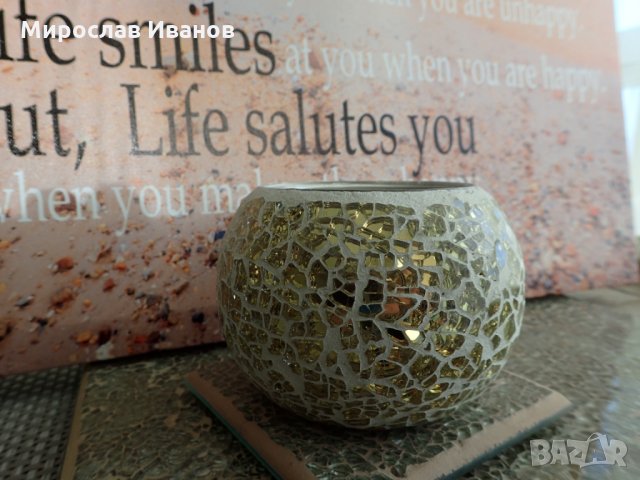 " Стъклен свещник" - от малки парченца стъкло, снимка 1