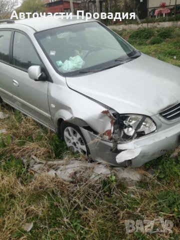 Киа Каренс 2005 г НА ЧАСТИ, снимка 5 - Автомобили и джипове - 26055204