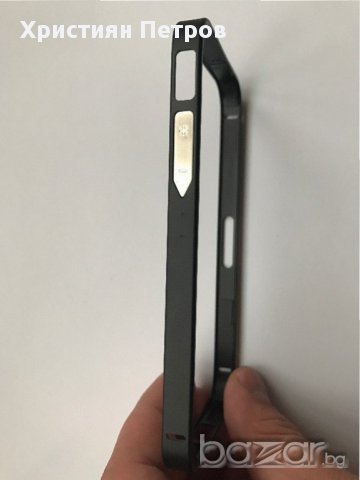 Алуминиев бъмпер за iPhone 5 / 5S / SE, снимка 3 - Калъфи, кейсове - 16227102
