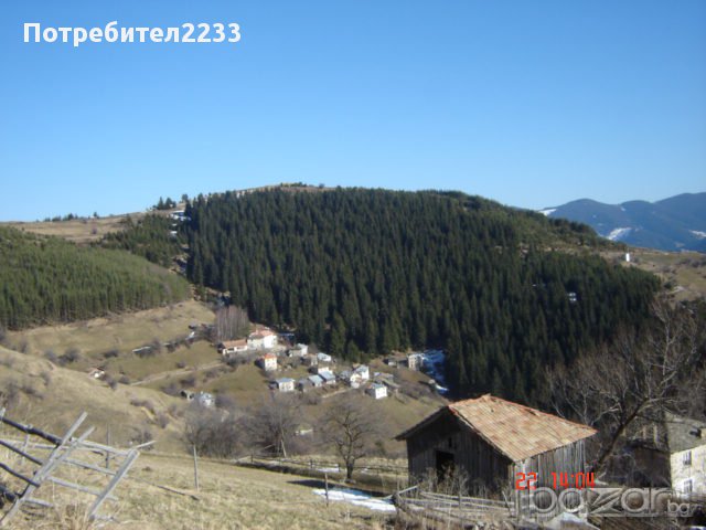 Продавам  каменна къща в с.Зорница 2ет. / двор - 300кв./ ток , вода , асфалтов път , хубава панорама, снимка 8 - Къщи - 13862660