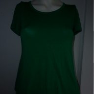 Зелена блуза с дантелен гръб , снимка 2 - Тениски - 18565692