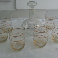 Стъклени чаши чашки , снимка 1 - Антикварни и старинни предмети - 23854578