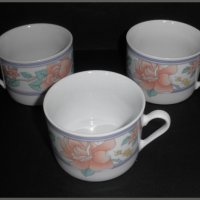 Комплект порцеланови чаши за чай/кафе,с красива инкрустация, снимка 1 - Чаши - 23116940