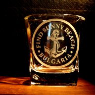 Гравирани чаши за уиски, снимка 9 - Ръчно изработени сувенири - 14516918