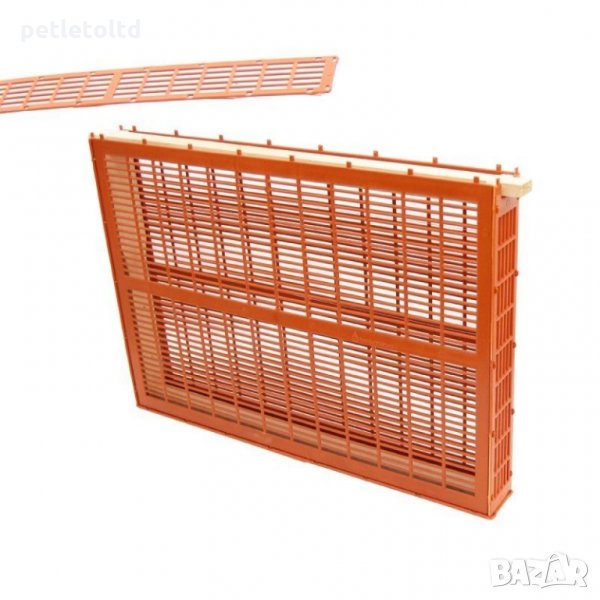 Ханеманов Изолатор за пчелна майка за 1 Дадан-блат рамка от пластмаса, снимка 1