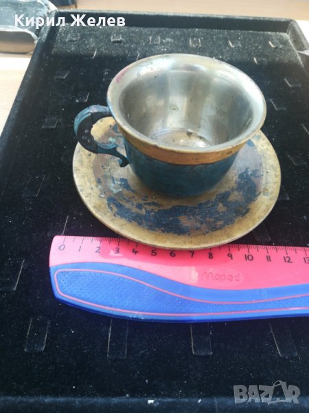 Стара чашка с чинийкабронз-9955, снимка 1