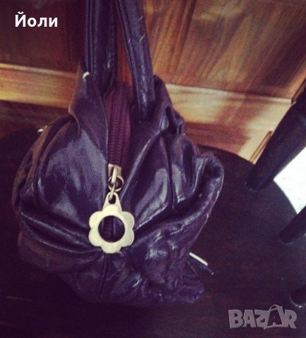 Дамска чанта, снимка 3 - Чанти - 22863407