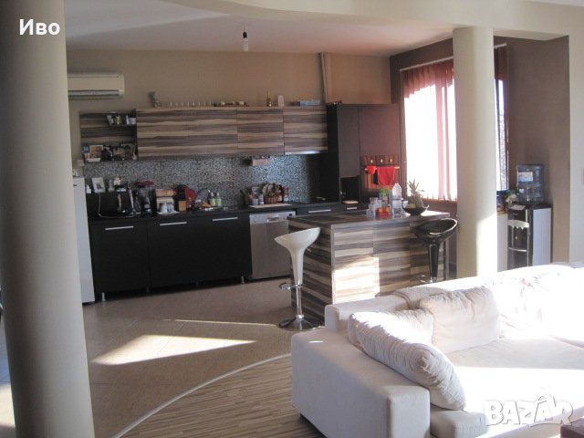 Продавам луксозен апартамент, снимка 2 - Апартаменти - 24033242