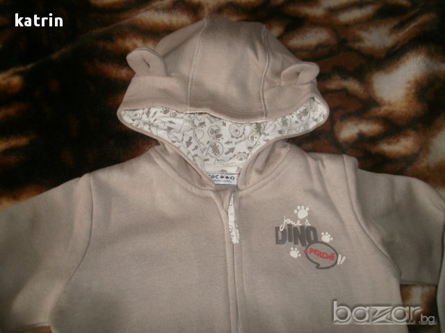 Нов суитчер с ушички от Ларедут, Франция, снимка 4 - Бебешки блузки - 11871581