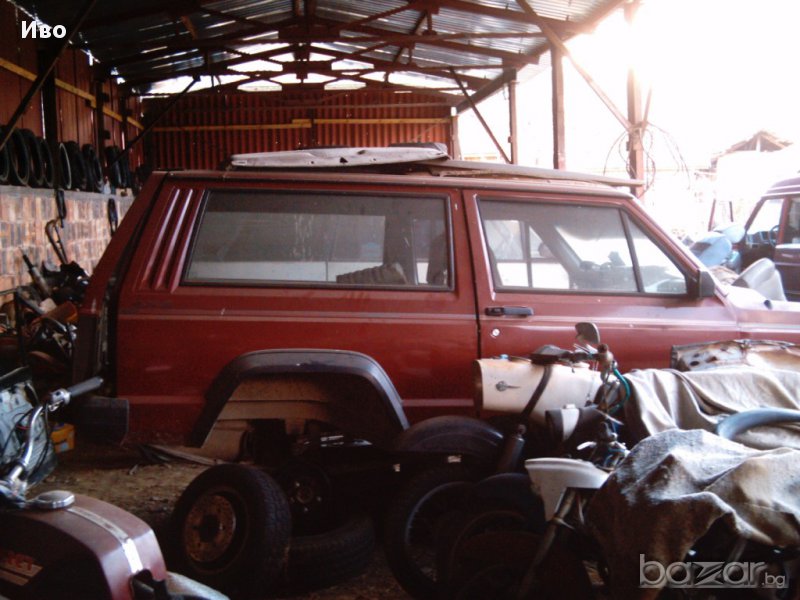 На части Jeep Cherokee 4.0i,1989г,3врати,6цилиндров,171к.с,5скорости механични, снимка 1