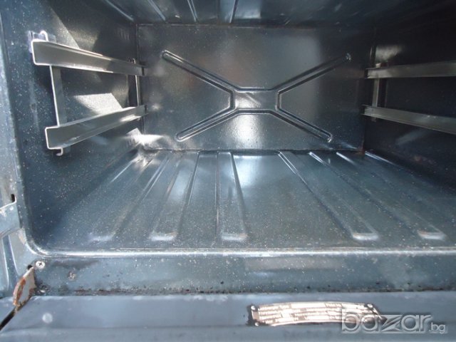 Фурна ( печка ) за готвене и за печене за заведения на ток 12-KW със 4бр.котлони бързо нагряващи вто, снимка 2 - Обзавеждане на кухня - 7579999