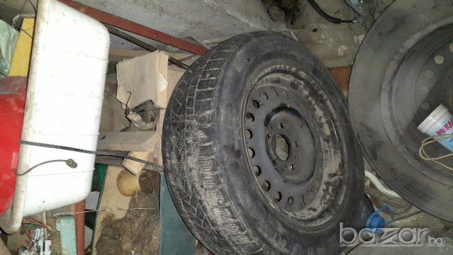 4 бр. Летни гуми с джанти  за БМВ, снимка 2 - Гуми и джанти - 16439656