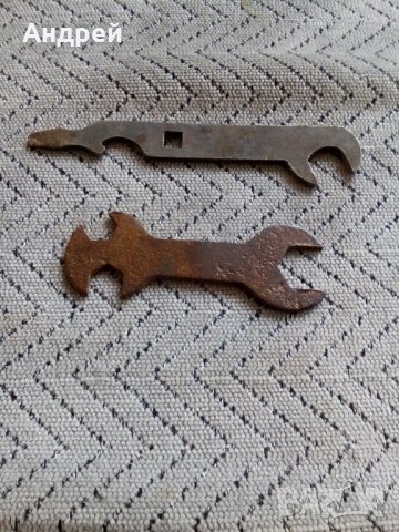 Стар вело ключ,вело ключове, снимка 1 - Антикварни и старинни предмети - 22179500