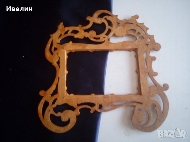 стара ажурна рамка от дърво, снимка 4 - Антикварни и старинни предмети - 22329139