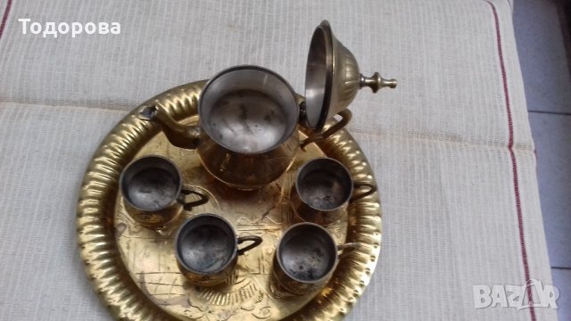 Ръчно кован бронзов индийски сервиз, снимка 4 - Антикварни и старинни предмети - 21925089