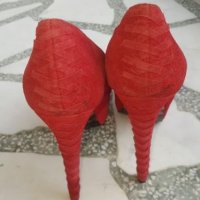 Обувки на ток Betsey Johnson , снимка 3 - Дамски обувки на ток - 21686804