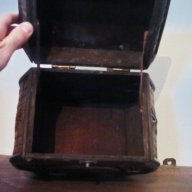Стара кутия с бронз, снимка 6 - Антикварни и старинни предмети - 6731107