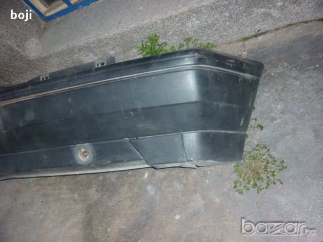 Задна броня за Фолксваген Голф 3 , снимка 4 - Части - 18662941