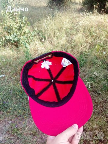 Шапка с козирка-Canada red !Нова!Намаление!, снимка 9 - Шапки - 21812019