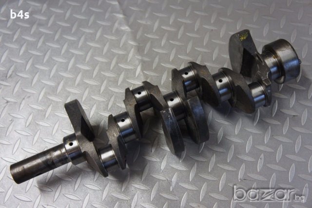 Колянов вал за Lombardini LDW 1204, снимка 1