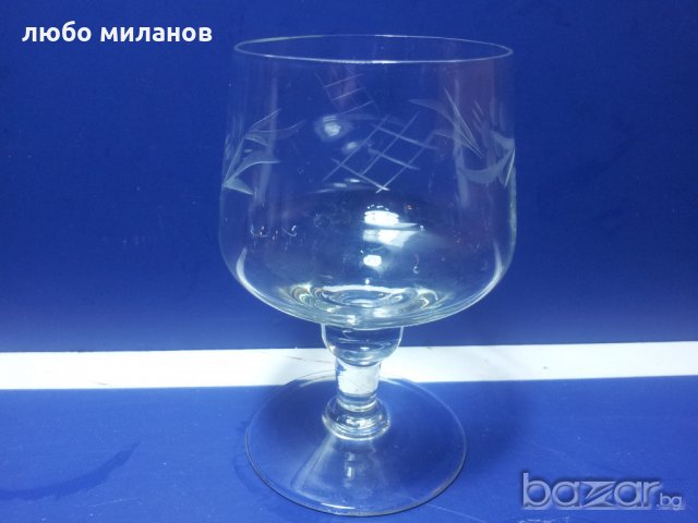 9 бр гравирани конячени чаши със столче , снимка 6 - Домашни продукти - 19391480