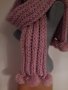 Розов плетен шал , снимка 1 - Шапки - 23864670