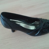 Страхотни черни обувки, снимка 10 - Дамски обувки на ток - 19373534