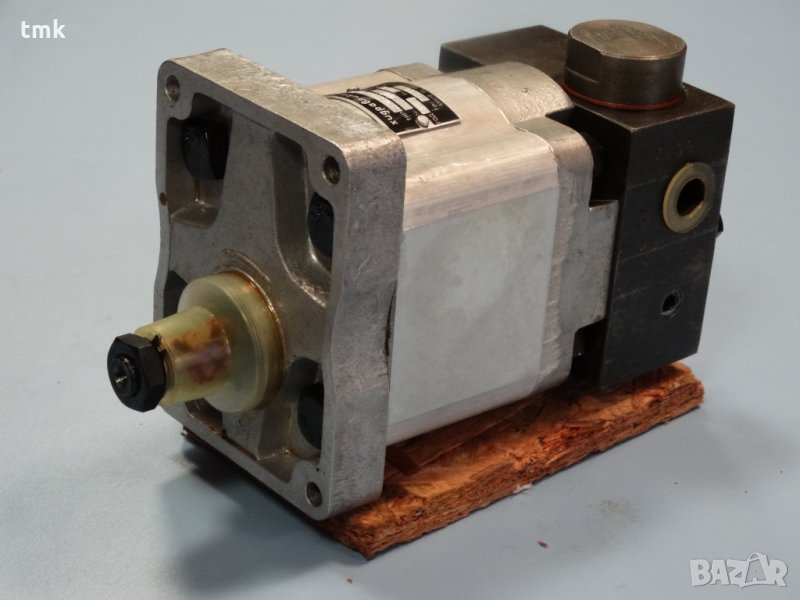 Хидравлична помпа за мотокар A25x12/12.5A, снимка 1