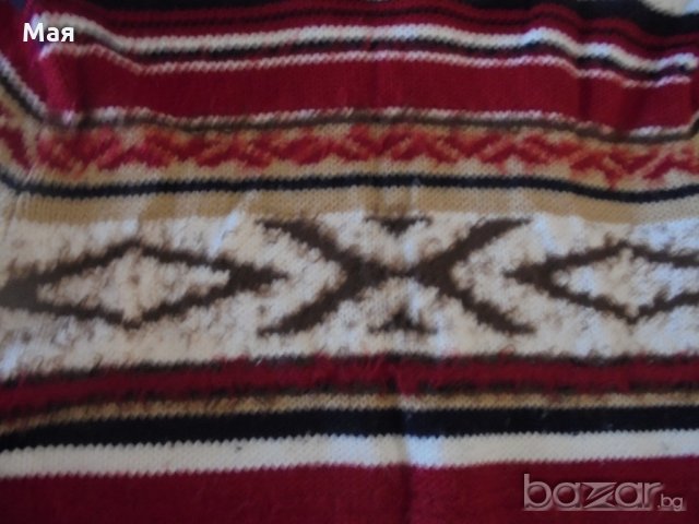 Красив дамски пуловер , снимка 2 - Блузи с дълъг ръкав и пуловери - 19846326