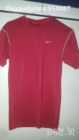  дамска спортна блуза Nike, снимка 1 - Спортни екипи - 26087269