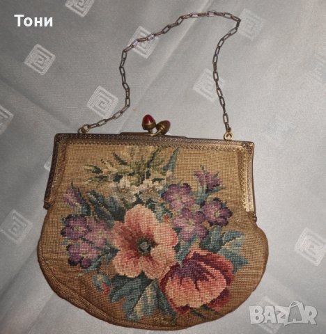 Колекционерска дамска чанта с два червени камъка 1900- 1920 г, снимка 3 - Антикварни и старинни предмети - 23112027