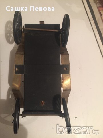 метална кола за колекция, снимка 5 - Антикварни и старинни предмети - 12371250