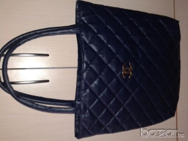Нова чанта в тъмно синьо, снимка 1 - Чанти - 20651658