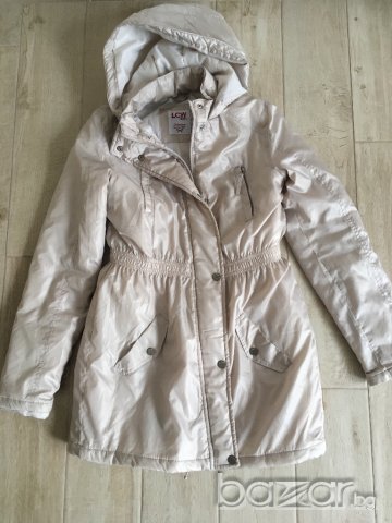 есенно якенце LC Waikiki №164см+подарък дрешки