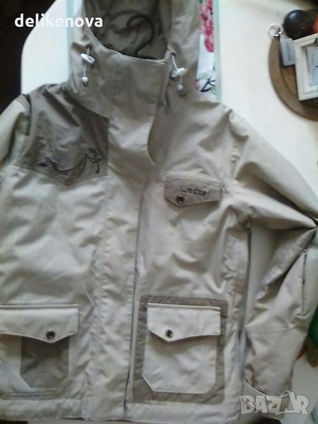 Wedze. Size M/L  Страхотно туристическо яке. Подарък поларен суитчер, снимка 1