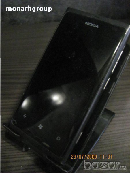 Телефон  Nokiа Lumia 800 /за части/, снимка 1
