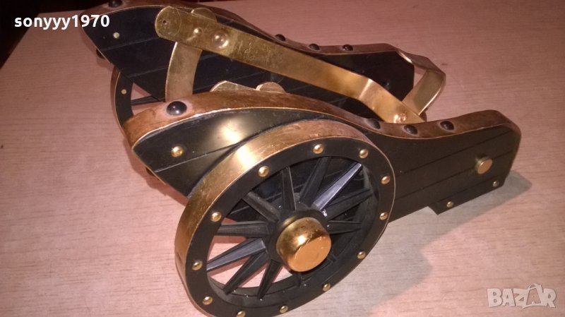 руска антика-топ с колела-25х20х15см, снимка 1