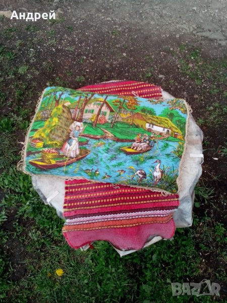 Стара Възглавница #2, снимка 1