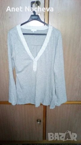 Дамска светло сива спорт.блуза с дълъг ръкав ,с камъчета по остро деколте, снимка 1