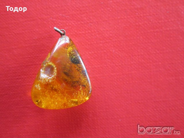 Невероятна висулка медальон колие от естествен балтийски кехлибар, снимка 4 - Колиета, медальони, синджири - 17958155