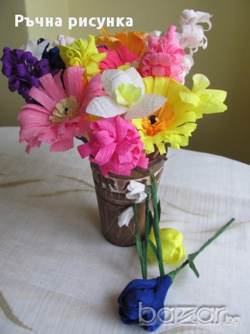 Ръчно изработени цветя от хартия, снимка 15 - Декорация за дома - 13536620