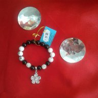 Идея за Подарък Гривна с полускъпоценни камъни и висулка Цвете , снимка 3 - Гривни - 13718814