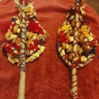 Традиционни ръчно изработени сурвачки от дрян с вълна, естествени материали и сушени плодове., снимка 10 - Други - 16872520